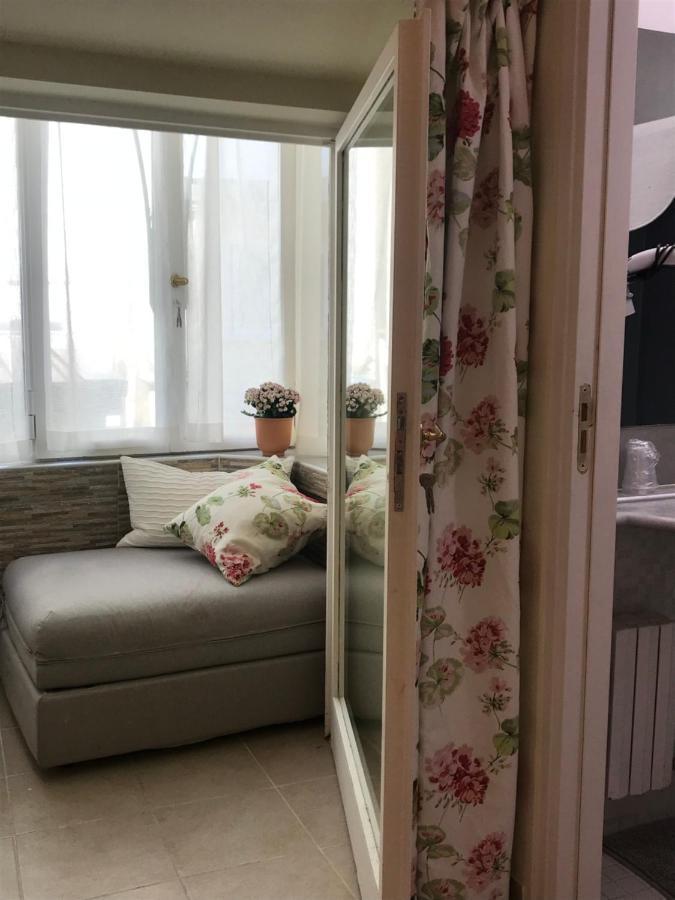 Baru In Chiaia Bed & Breakfast Naples Exterior photo