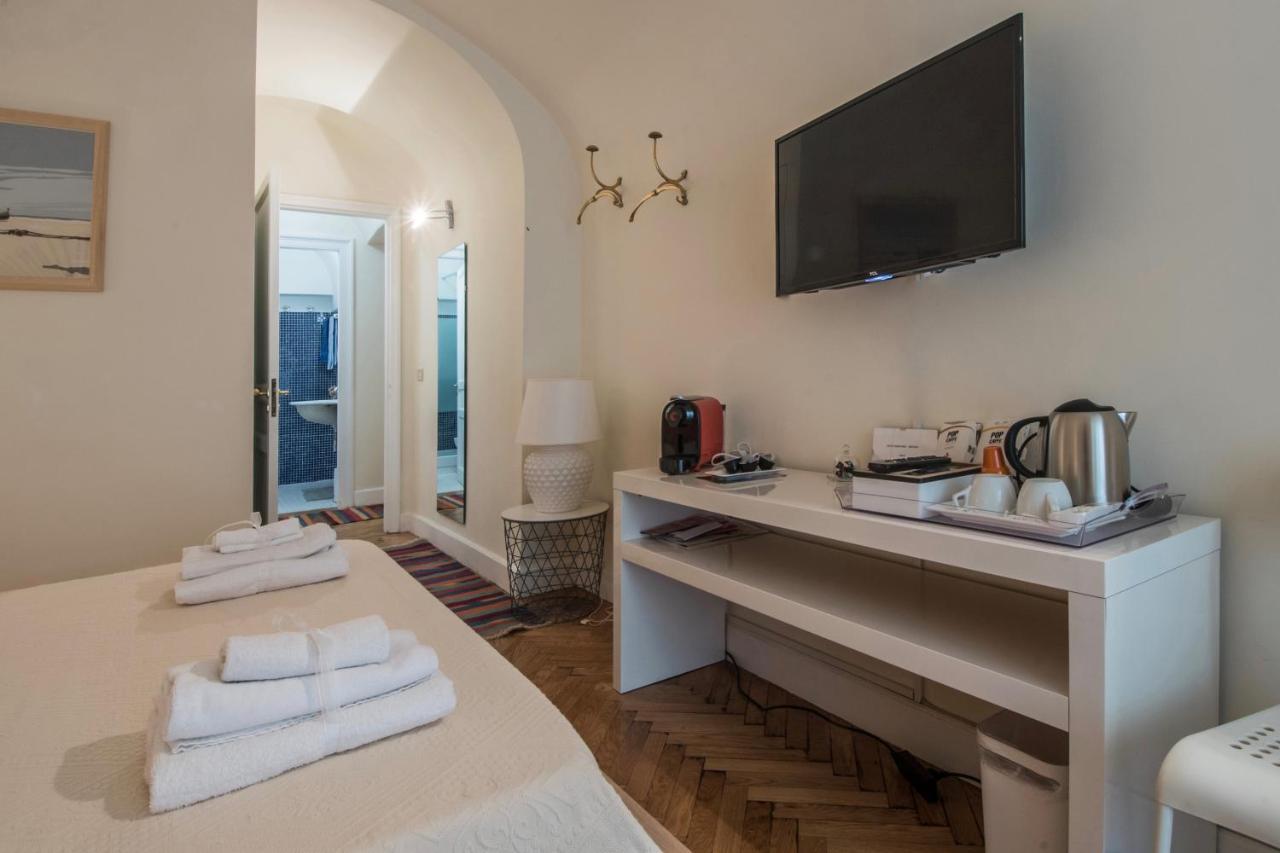 Baru In Chiaia Bed & Breakfast Naples Exterior photo